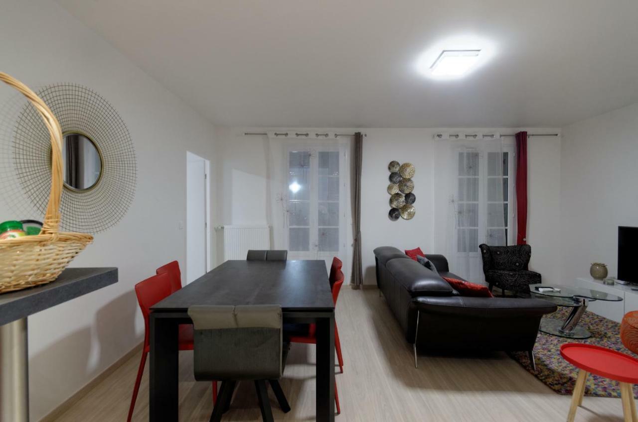 Red-Line Apartment Serris Exterior photo