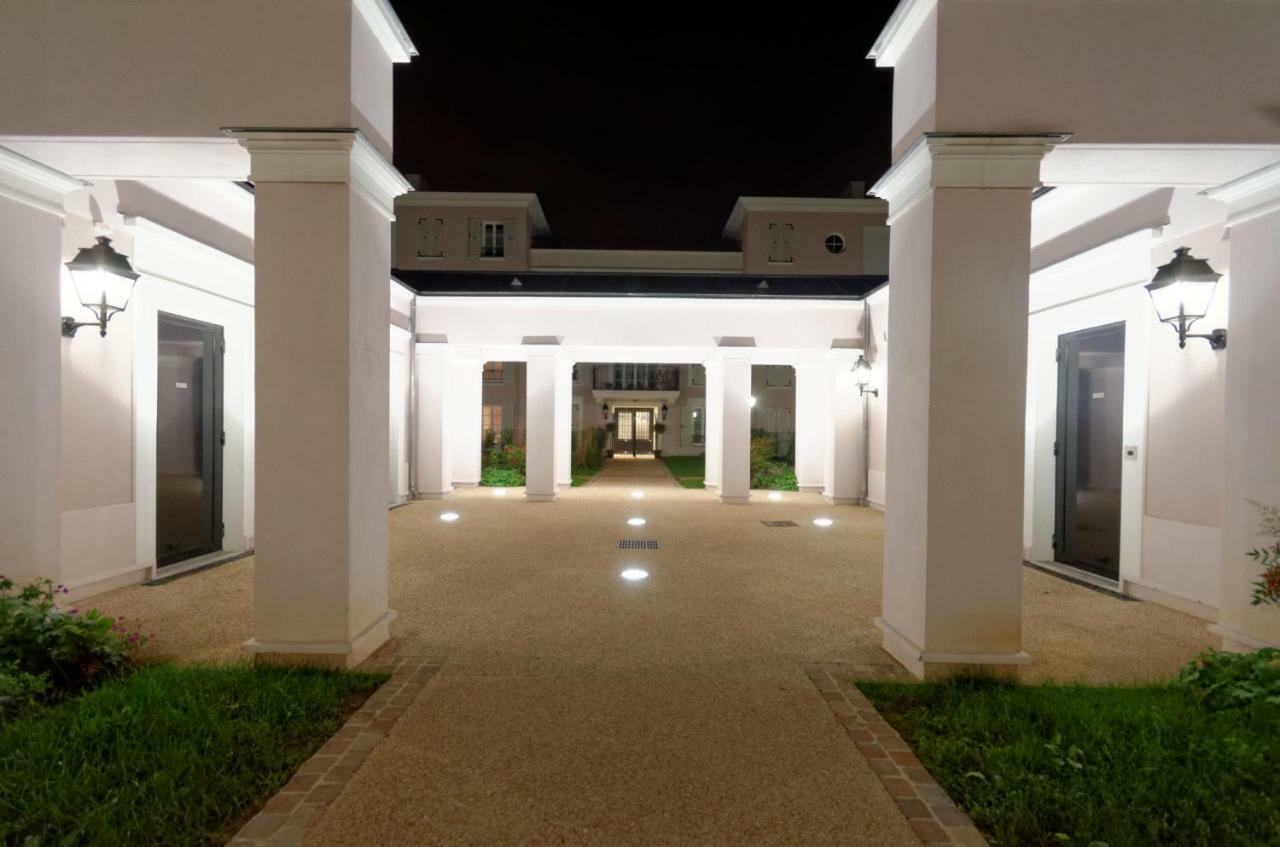 Red-Line Apartment Serris Exterior photo